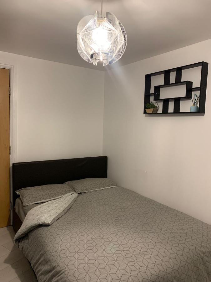 Room Near City Londen Buitenkant foto